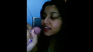 மார்பளவு அழகி மேரி ஜேன் மேஹெம் ஒரு வீரனைப் போல காக்ஸை உறிஞ்சுகிறார்