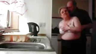 தொழில்முறை ஆபாச மாதிரி சாரா Luvv XXX வீடியோ தொகுப்பு