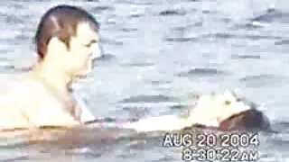 இறுக்கமான வெள்ளை பிச் ரேச்சல் Roxxx கடினமாக fucks மற்றும் முக பெறுகிறார்