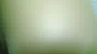 தாய் ஸ்லட் கனவு தனது முன்னாள் காதலனுடன் அழுக்கு உடலுறவை அனுபவிக்கிறது