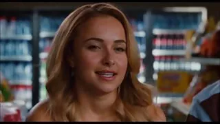 அழகி ஸ்லட் கிகி அனுபவமற்ற ஜெர்க்கிற்கு ஒரு தனியா கொடுக்கிறார்