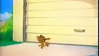 மிகுந்த பொன்னிற டீன் சாரா Vandella பின்னால் இருந்து பக்கவாட்டாக சரியாக fucked