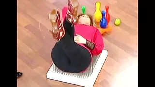 பொன்னிற கொழுப்பு முதிர்ந்த பொன்னிற சியாரா உறிஞ்சும் நீண்ட கால் பிபிசி அனைத்து நிர்வாண