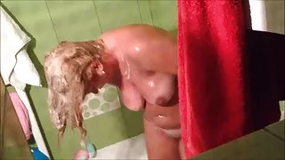 நன்கு உணர்வுள்ள ஃபக்கர் ஒரு செக்ஸ் ஸ்விங்கில் டெய்லர் சாண்ட்ஸ் குத துளை பயிற்சி செய்கிறார்