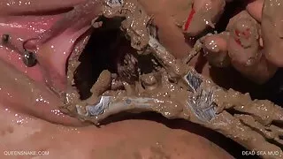 கொம்பு கட்சி bitches தங்கள் anuses பல்வேறு செக்ஸ் விடுப்பதாக கடினமாக துடித்து கிடைக்கும்