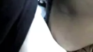 செல்சி ரே ஒரு பிரம்மாண்டமான கருங்காலி ஷ்லாங்கை சவாரி செய்கிறார்